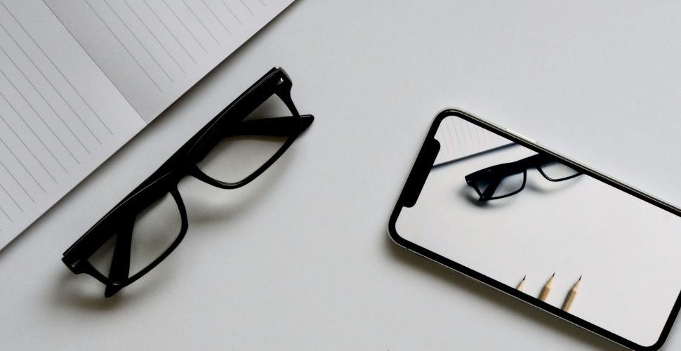 Choosing the Right Development Approach for Your Next Mobile App (Native or Hybrid Using React Native)